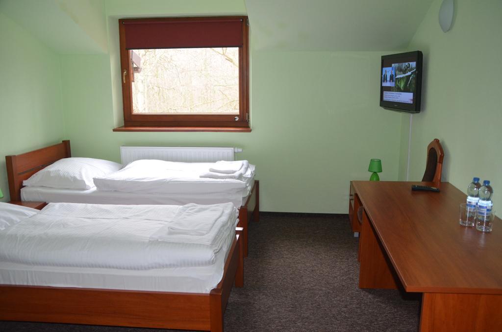 Hotel Tenis Хжастовице Стая снимка